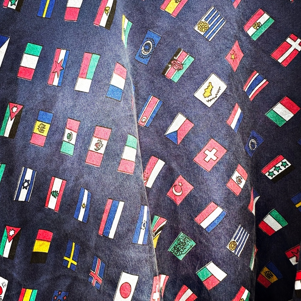 Vintage silk flags of the world,  Kimono, navy blue - Picture 3 of 5